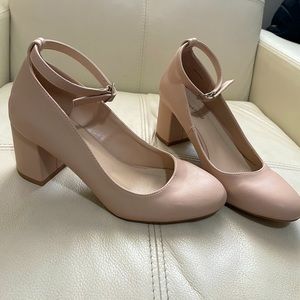 Pink/nude block heel